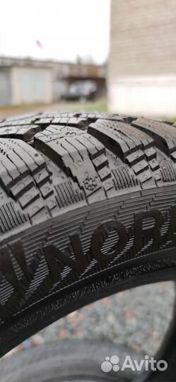 Gislaved Nord Frost 200 215/60 R16 99