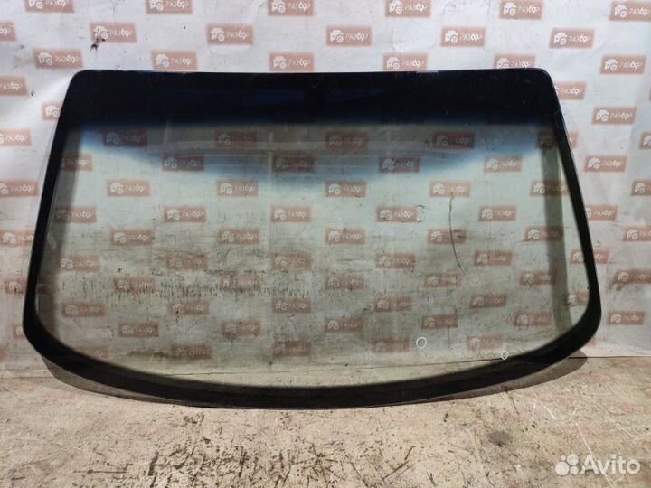 Стекло лобовое Volkswagen Passat B4 2E 1995