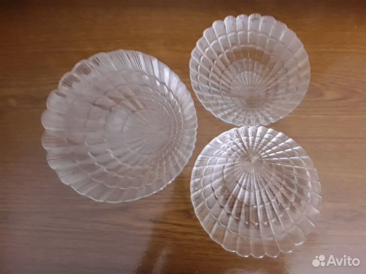 Посуда из стекла,прозрачная