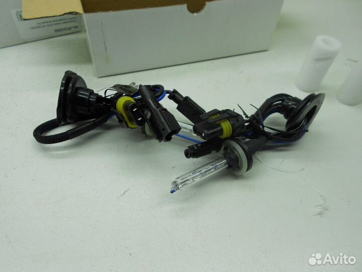 Новый Комплект ламп Ксенон H27 (35W, 8000K)