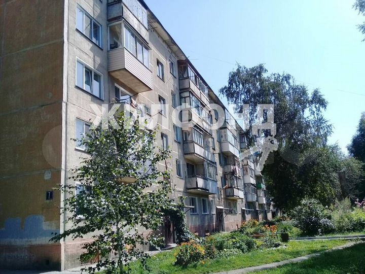 Комната 17,4 м² в 3-к., 2/5 эт.