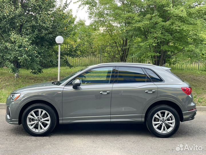 Audi Q3 2.0 AT, 2021, 27 773 км