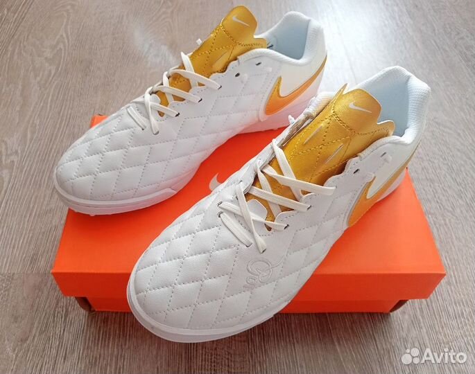 Сороконожки шиповки nike tiempo R10 40-45