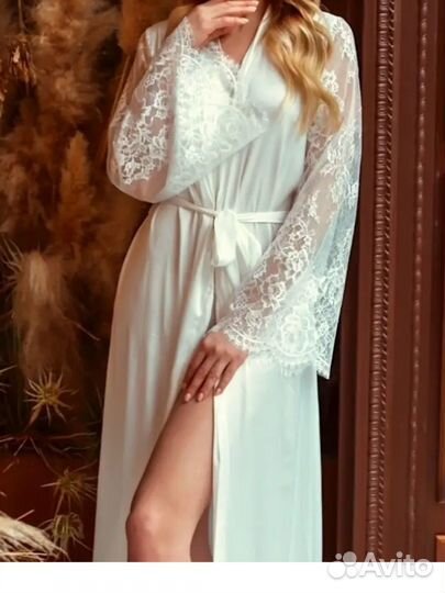 Женский халатик шелковый, свадебный, пеньюар