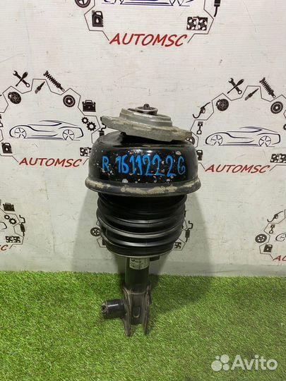 Пневмостойка передняя правая Mercedes W212