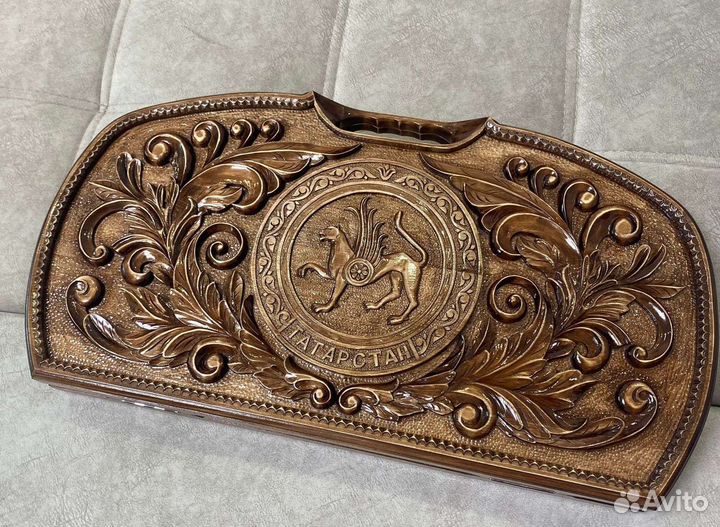 Шахматы шашки нарды, гербы, нарды