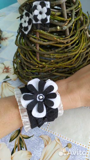 Браслет и сережки ручной работы