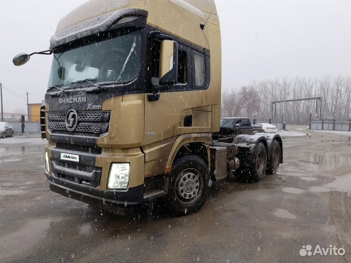 Shacman (Shaanxi) SX42584W324C, 2022