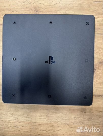 Sony PS4 slim