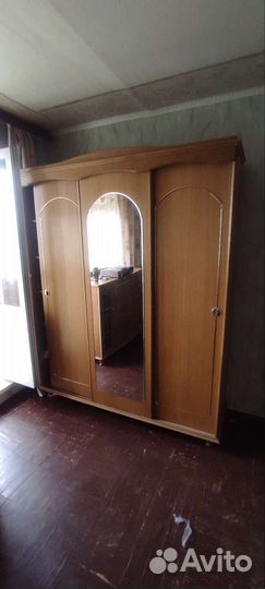 Мебель в гостинную бу