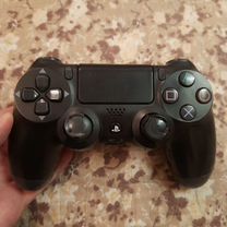 Dualshock 4, Реплика