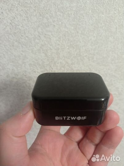 Беспроводные наушники blitzwolf
