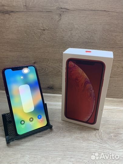 iPhone Xr, 64 ГБ