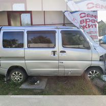 Nissan NV100 Clipper 0.7 AT, 2011, битый, 170 000 км, с пробегом, цена 180 000 руб.