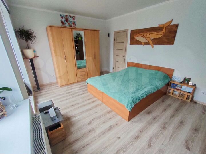 2-к. квартира, 65 м², 1/4 эт.