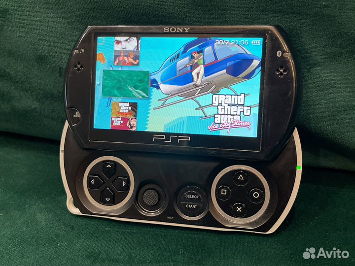 Sony PSP GO