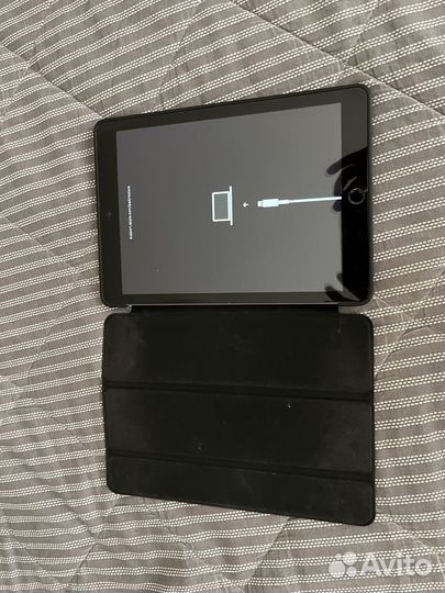 iPad 6 (2018 г.) 32 gb Wi-Fi, модель А1893