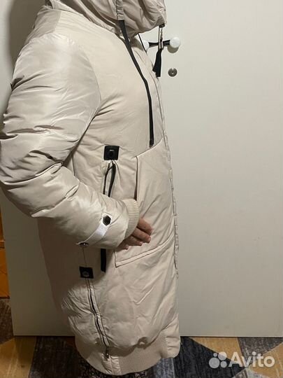 Пуховик зимний женский