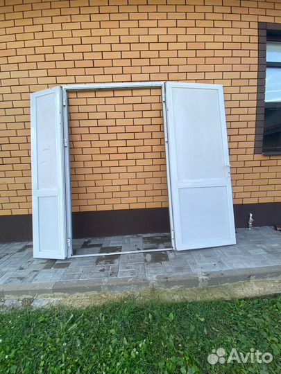 Дверь пластиковая пвх входная бу