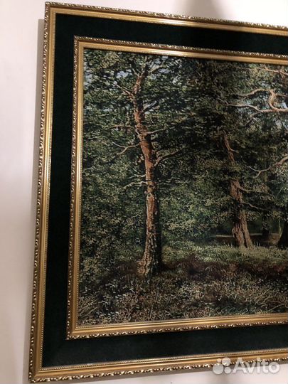 Картина из габелена