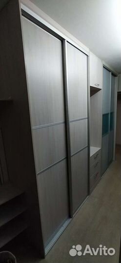 Прихожая и мебель