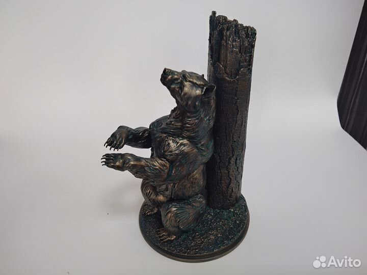 Статуэтка Статуя Медведь у дерева