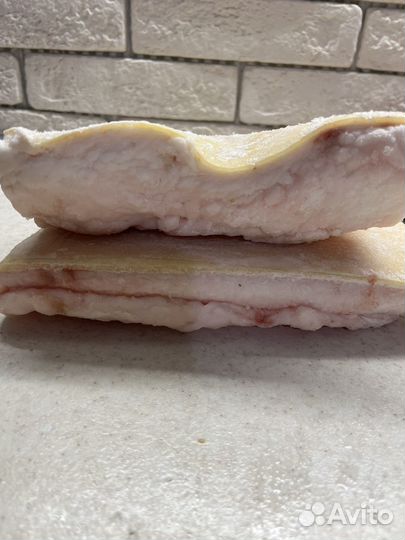 Сало свежее