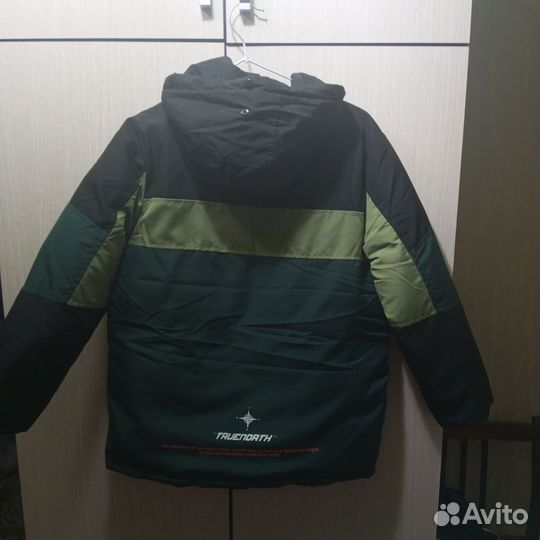 Куртка демисезонная для мальчика 150рост