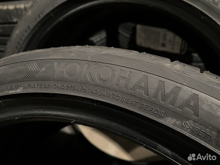 Yokohama Advan Sport V105 295/35 R21 и 315/30 R22