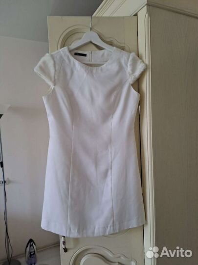 Платье футляр