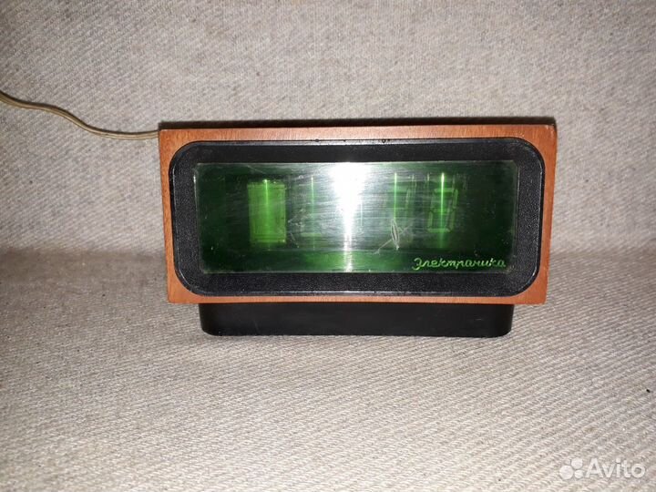 Настольные часы Электроника Г9-02 рабочие