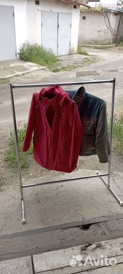 Стойка для одежды