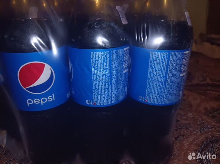 Газированная вода Pepsi. 0.5 литра в бутылке