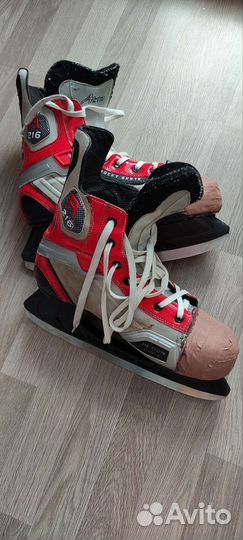 Коньки хоккейные 44 размер