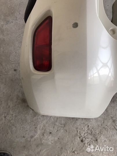 Бампер задний на Ниссан Патрол Y62