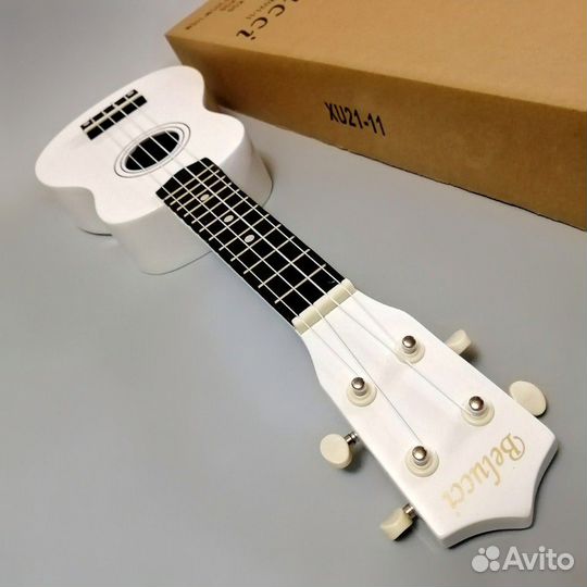 Гавайская гитара укулеле новая в ассортименте