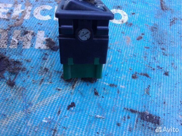 Блок управления зеркалами. Nissan Bassara