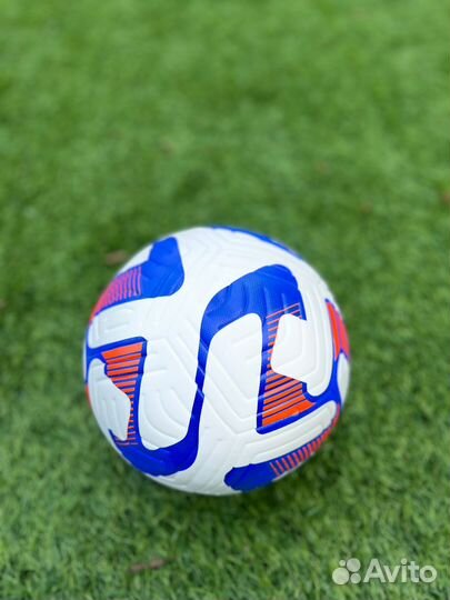 Футбольный мяч nike flight
