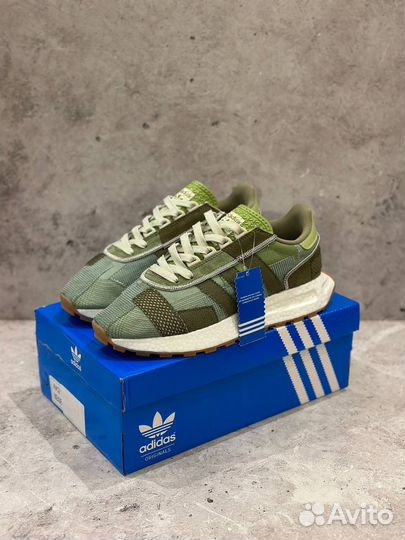 Кроссовки Adidas Retropy E5