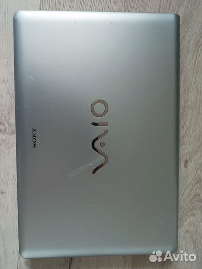 Ноутбук Sony Vaio vpceb2E1R