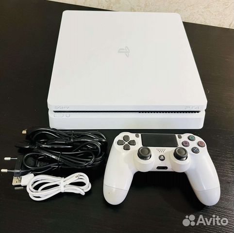PS4 Slim + Подписка Deluxe купить в Белгороде | Электроника | Авито