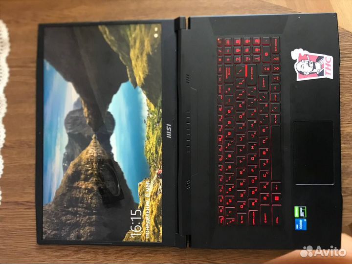 Игровой ноутбук msi katana gf76