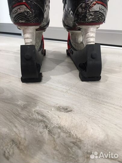 Чехлы на хоккейные коньки