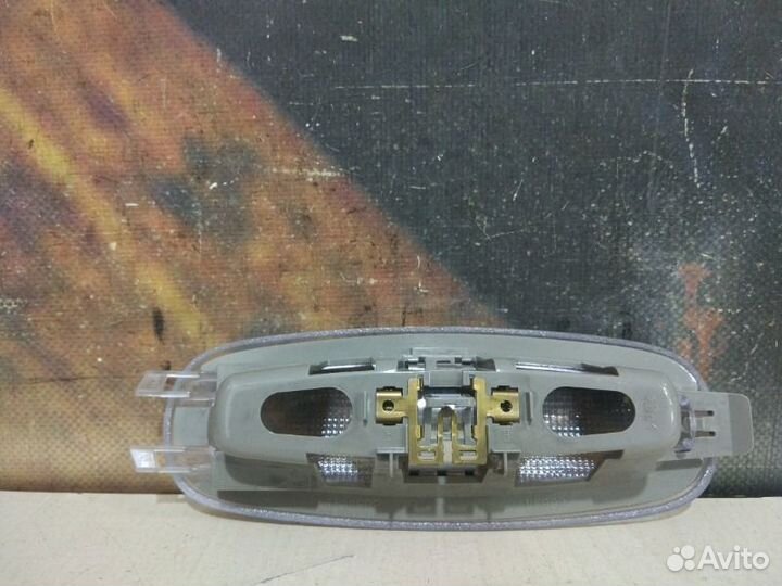 Плафон салона Chevrolet Trailblazer GMT360 LL8