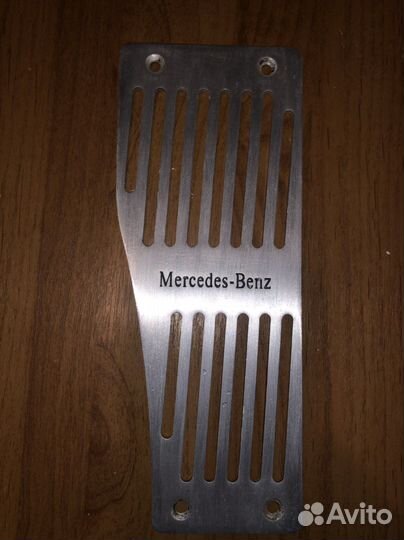 Подставка площадка под левую ногу Мерседес