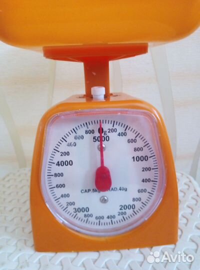 Весы кухонные с чашей