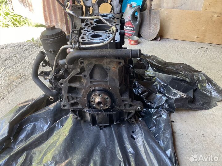 Мотор двигатель BLS 1.9 TDI по запчастям, разбор