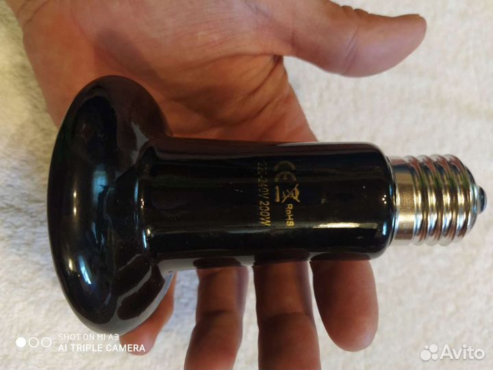 Керамическая лампа обогреватель 200вт.Новая