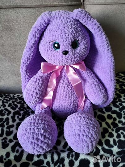 Вязаный заяц