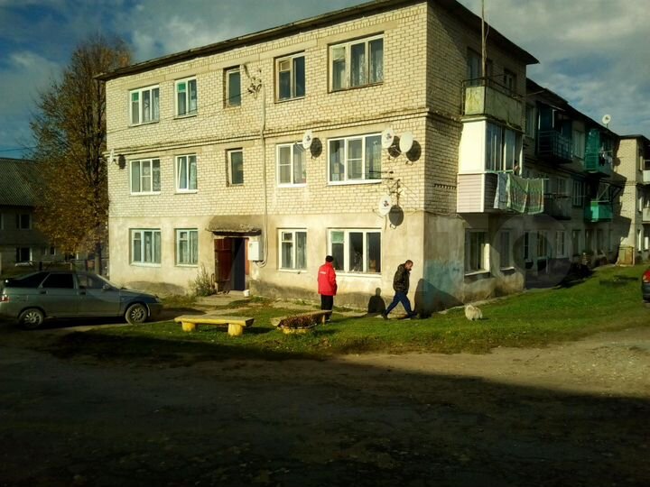 3-к. квартира, 56 м², 1/3 эт.